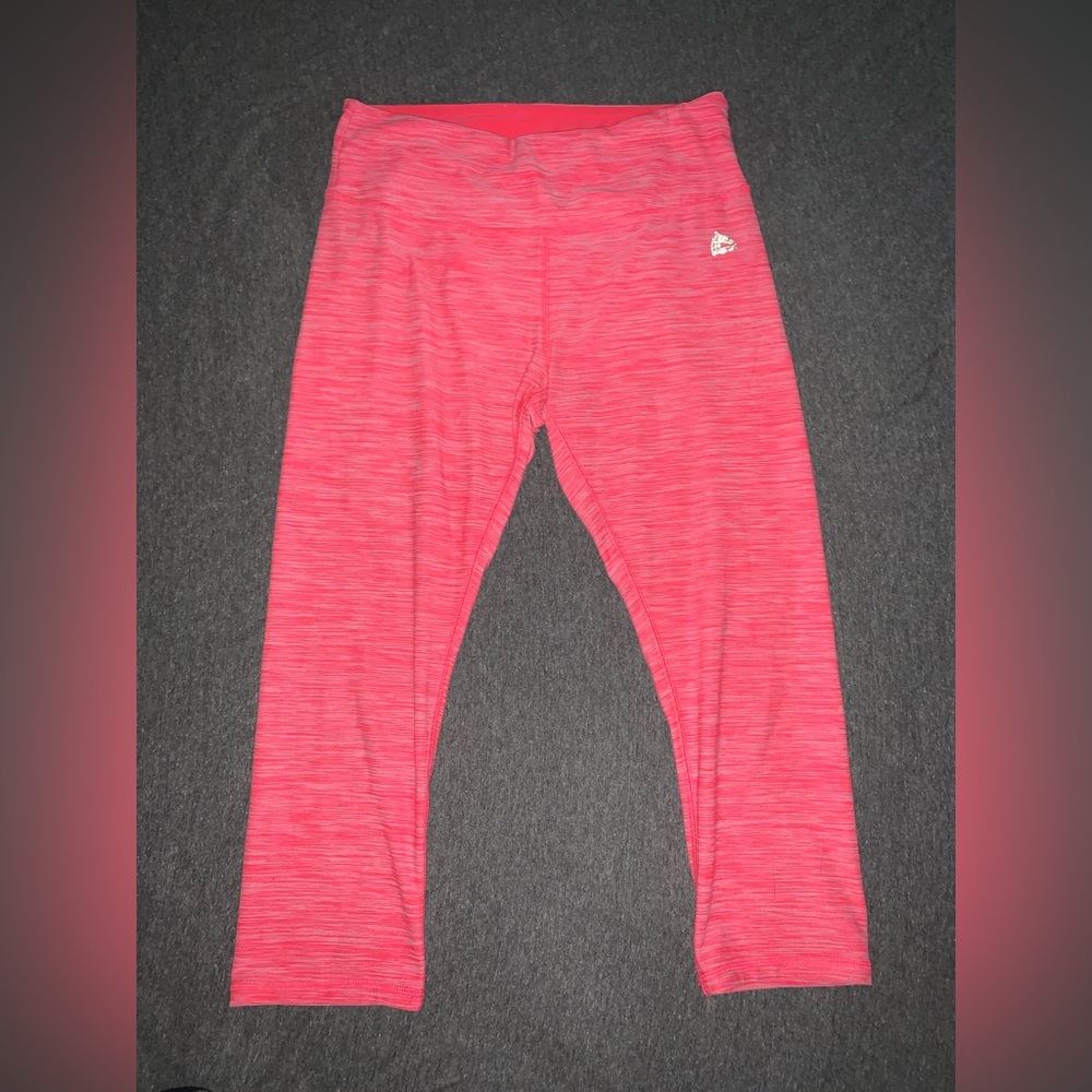 Pink capri workout leggings